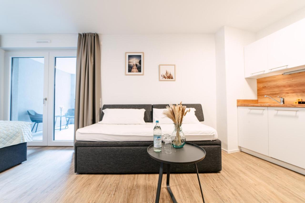 Zentrahome - Zentral Outlet Business Smarttv Balkon 메칭엔 외부 사진